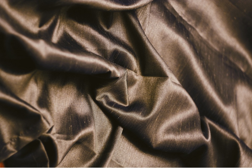 纺织品生产中为什么要加湿？